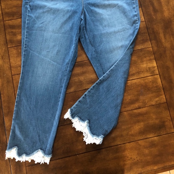 Jeans INC - Picture 2 of 3